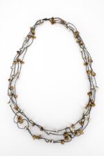 Collana Rumbito cammello e bianco