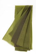 Stola lana seta jacquard verde oliva