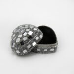 Scatolina Cuore con perline 5,5x5x4cm - immagine 2