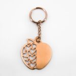 Portachiavi Mela e cuori 5x10,5cm
