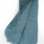 Sciarpa viscosa e seta toni di azzurro